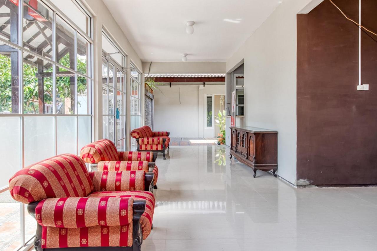 Hotel Reddoorz Near Malioboro Tugu Station Jogja 2 Yogyakarta Exteriér fotografie