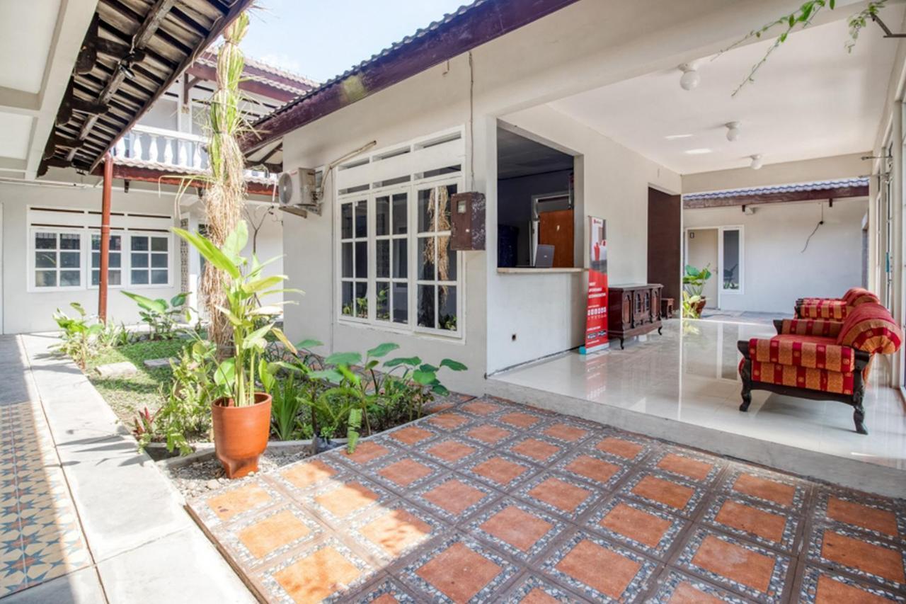 Hotel Reddoorz Near Malioboro Tugu Station Jogja 2 Yogyakarta Exteriér fotografie