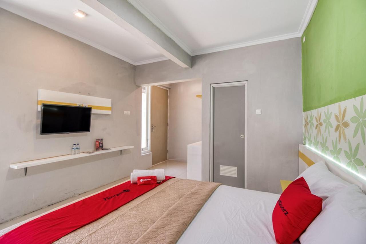 Hotel Reddoorz Near Malioboro Tugu Station Jogja 2 Yogyakarta Exteriér fotografie