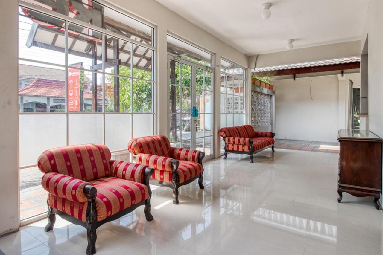 Hotel Reddoorz Near Malioboro Tugu Station Jogja 2 Yogyakarta Exteriér fotografie